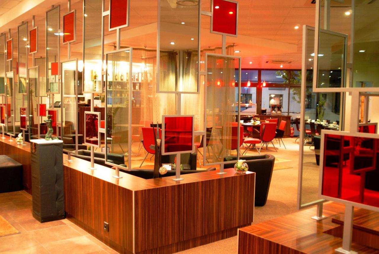 Hotel De Loire Et Restaurant Les Bateliers Trélazé 외부 사진