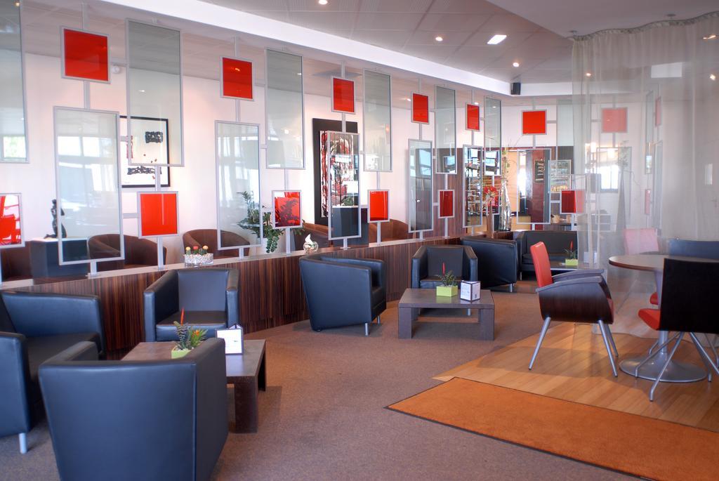 Hotel De Loire Et Restaurant Les Bateliers Trélazé 외부 사진